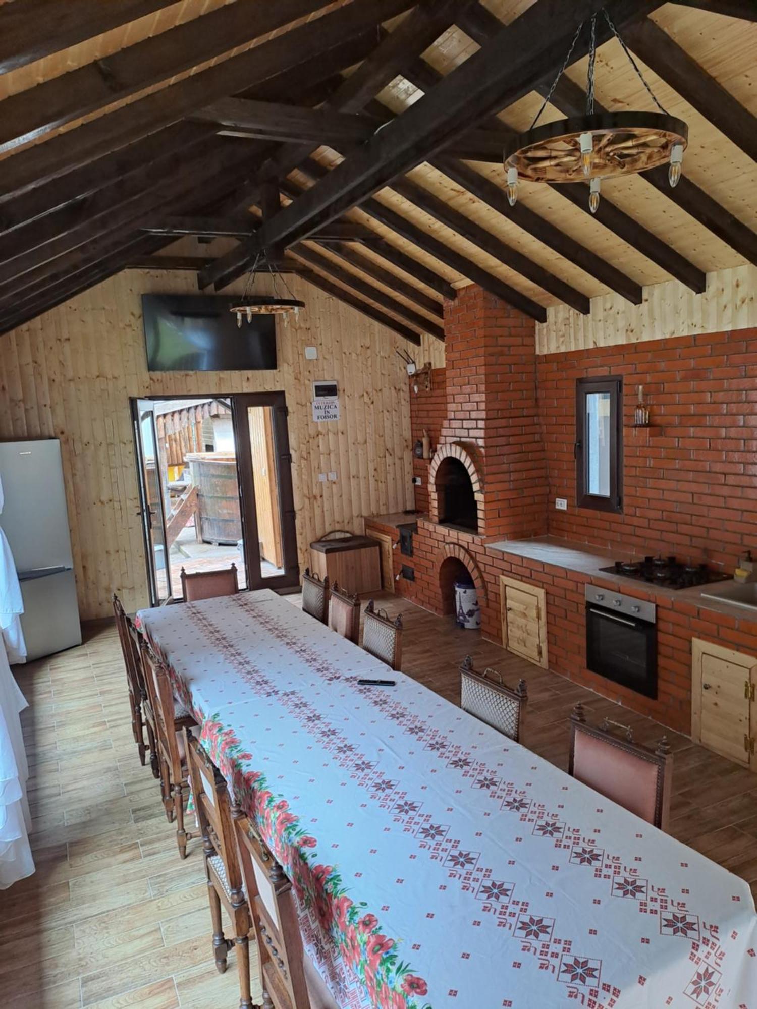 Casa Raul Βίλα Rucăr Εξωτερικό φωτογραφία